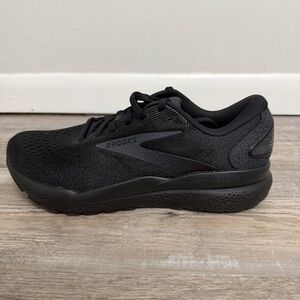 Brooks Ghost 16 Women’s Black Running Shoes-size 10.5 *NEW w/o box*